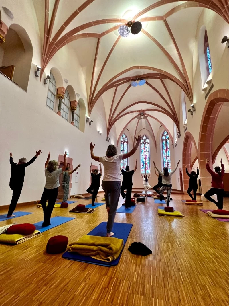 Fasten-Yoga-Retreat im Kloster: Regenerie Körper, Geist und Seele