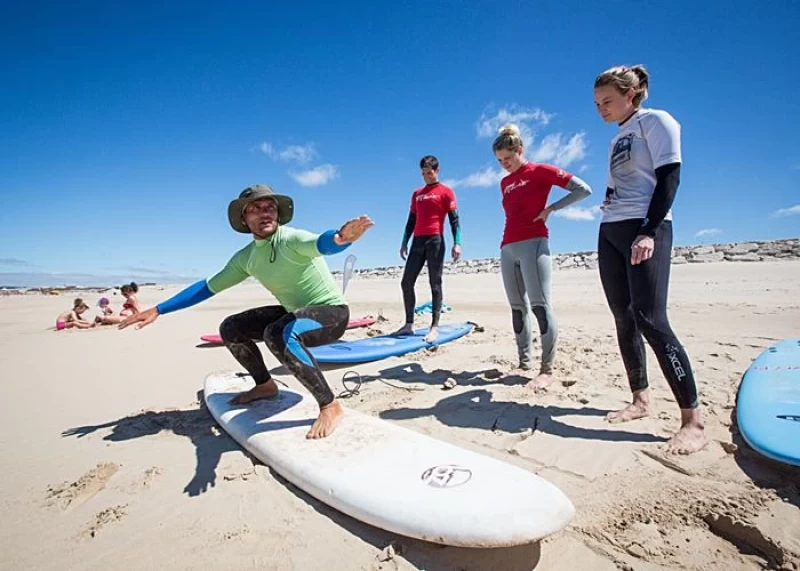 Surf- und Yoga-Urlaub im Naturpark Sintra-Cascais