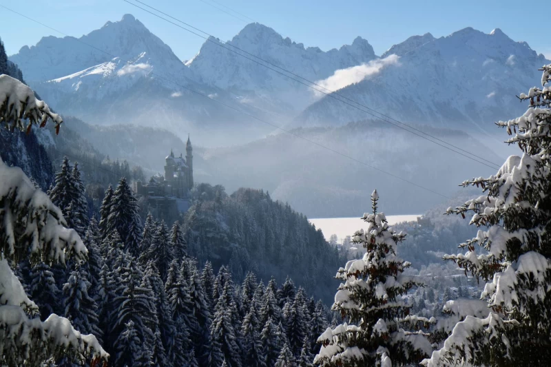 Besinnliche Auszeit zum Jahresende - Meditation, Yoga & Rituale