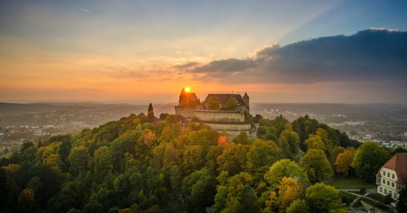 Berühr deine Seele: Yoga & Achtsamkeit im historischen Coburg
