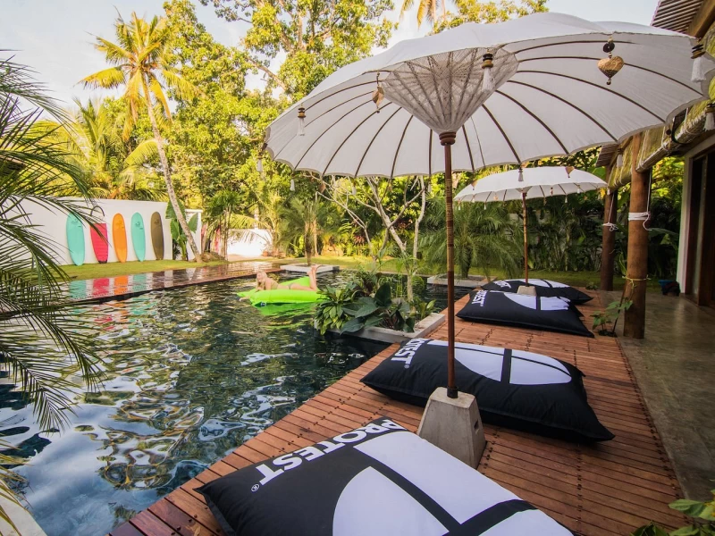 Surfcamp im Süden Sri Lankas: Perfekte Wellen & entspannte Vibes