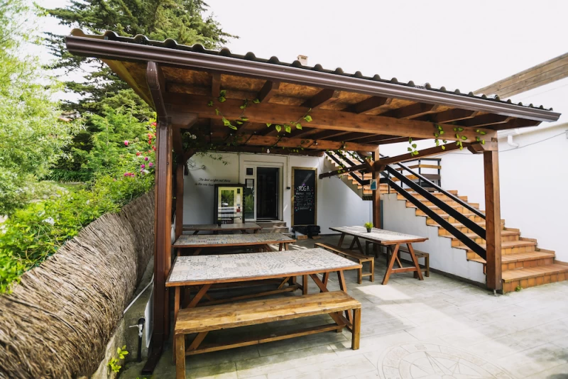 Surf house in Cantabria: Peace, nature & perfect waves