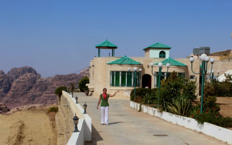 Wüstenzauber: Ein Yoga-Retreat im Herzen Jordaniens - 1/5