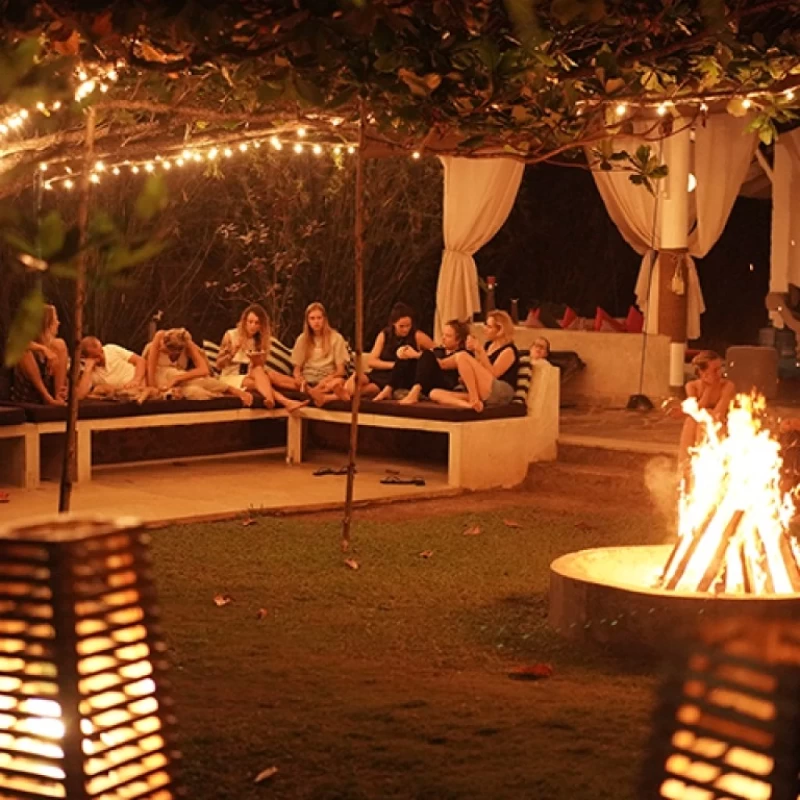 Sri Lanka pur: Surf- & Yoga-Retreat in Dschungel Villa