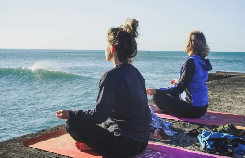 Yoga- & Surf-Erlebnis mit Gleichgesinnten nahe Lissabon - 4/5