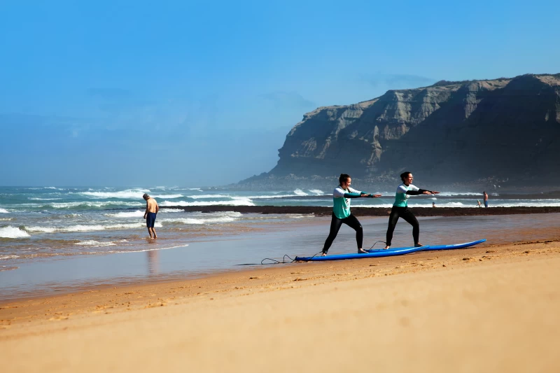 Surfcamp am Praia Azul: Surfen an abgelegenen Spots