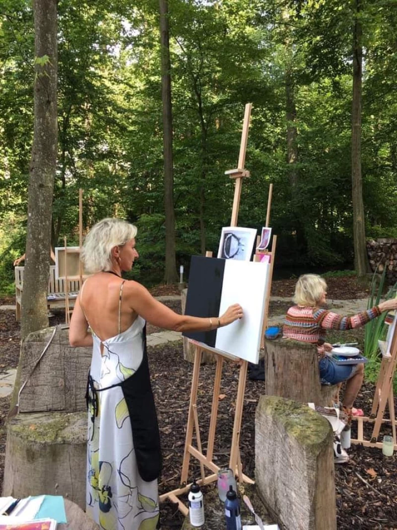 Meditation, Qi Gong und Kunsttherapie im Märchenschloss - 4/5
