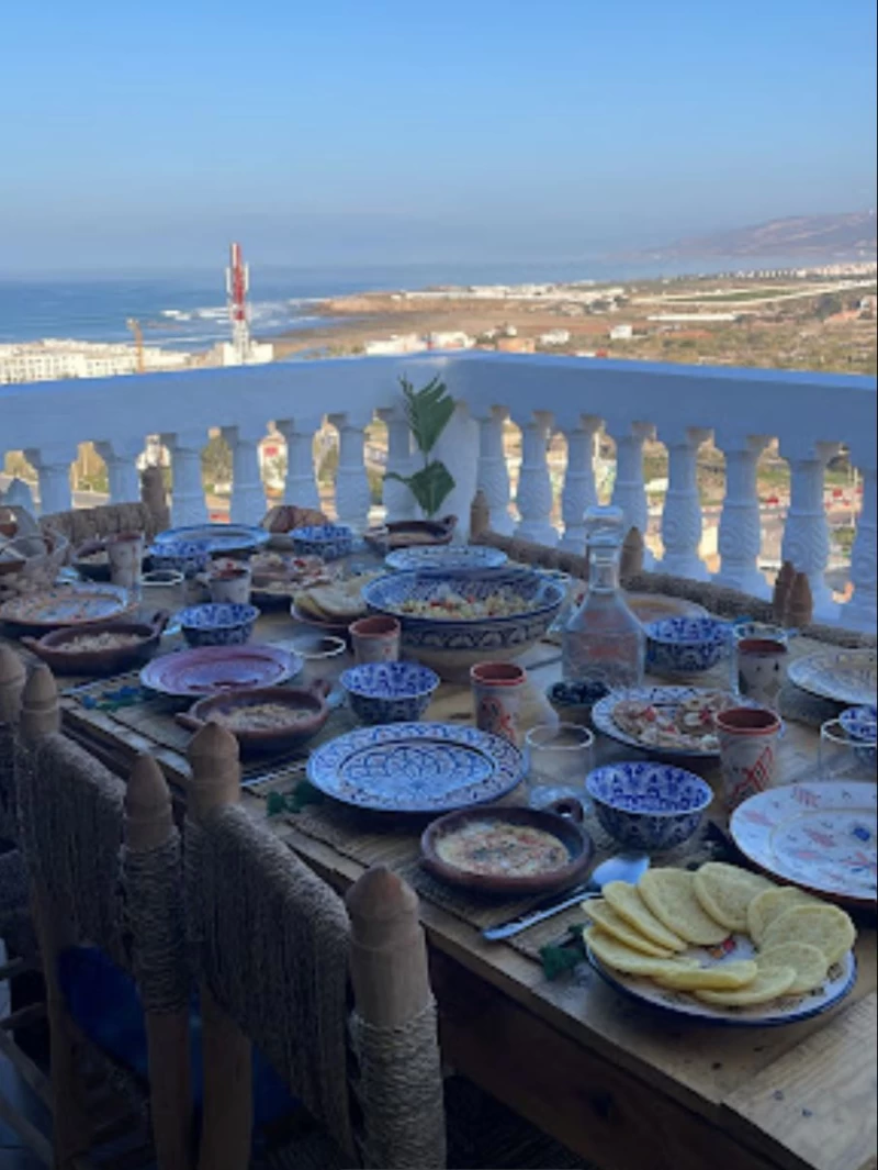 Von Barrels bis uncrowded Spots - Surf Guiding für erfahrene Surfer