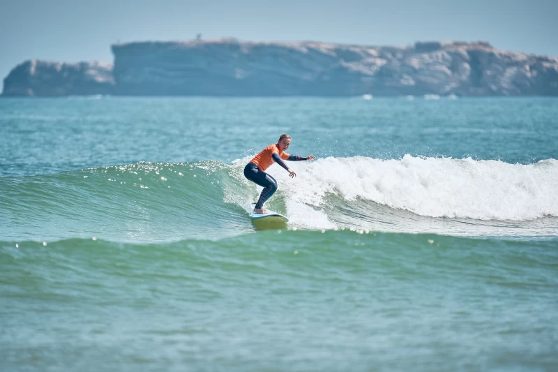 Surf-Urlaub für Familien direkt am Strand in Peniche