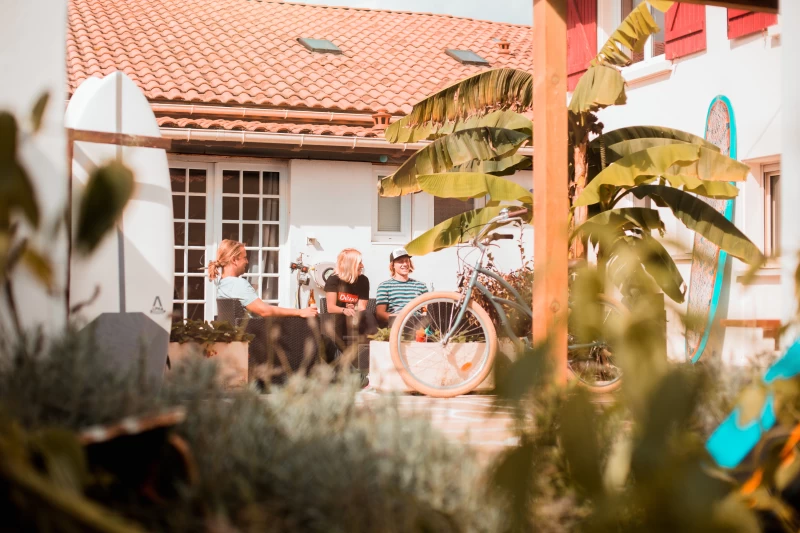Der Sommer deines Lebens: Surfen und gute Laune am Atlantik