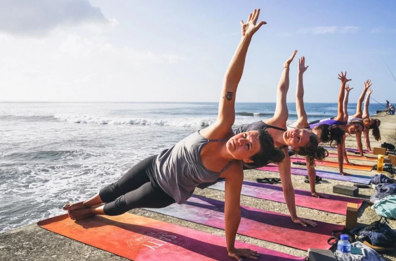 Yoga- & Surf-Erlebnis mit Gleichgesinnten nahe Lissabon - 3/5
