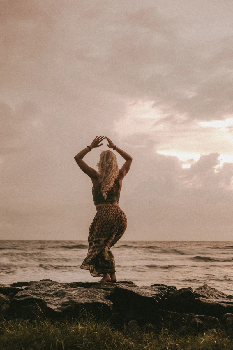 Sri Lanka pur: Surf- & Yoga-Retreat in Dschungel Villa - 4/5
