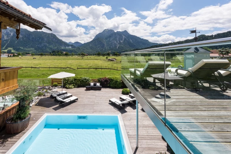 Luxus in lässig: Wanderglück mit Blick auf die Königsschlösser - 2/5