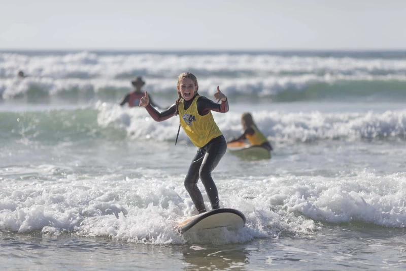 Familiäres Surfcamp in charmanter Villa inmitten von Natur & Stränden