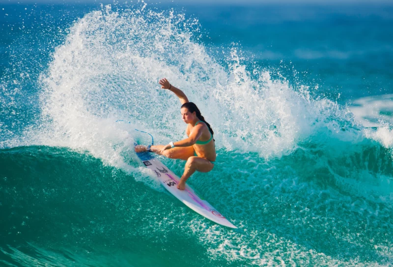 Surf- und Yogacamp in stylischer Surf Lodge auf Bali