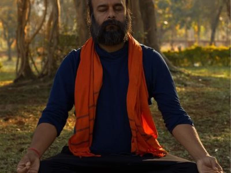 Dr.(Hc)Piyush